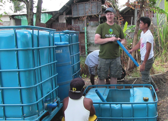 Jeff Weimert helping to build an aquaponic system in the Philippines. (Photo: Jeff Weimert)