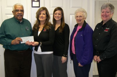 Pictured: Dr. Raymon Noble, Lynne Sneade, Dana Sneade Banyasz, Jeanne Coonan, and Tricia Willis.