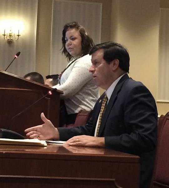 Sen. Bryan Simonaire, R-Anne Arundel, presents the Stolen Valor Act of 2016 at the Senate Judicial Proceedings Committee meeting in Annapolis on January 19, 2016. (Photo by Leo Traub)