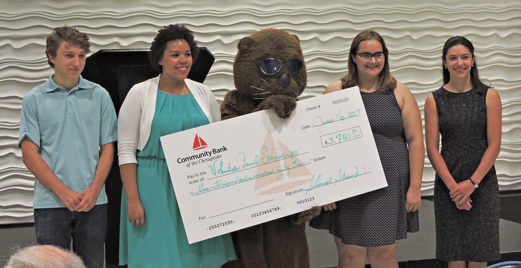 Pictured left to right are Drew Mason, Whitney Jefferson, CMM otter, Sydney Goodrich, and Aimee Beardmore. Not pictured is Shayna Zabiegalski. (Photo courtesy of Robert Hurry)