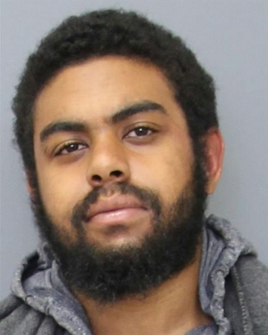 Jacari Trayvell Long, 18, of Waldorf, Md. (Booking photo via CCSO)