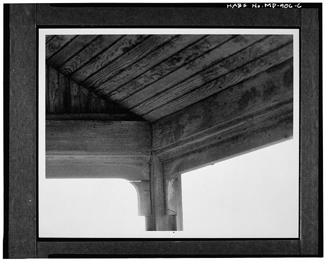 Click to display next picture
