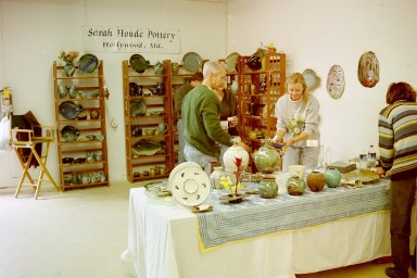 There were many local artists displaying their wares.
